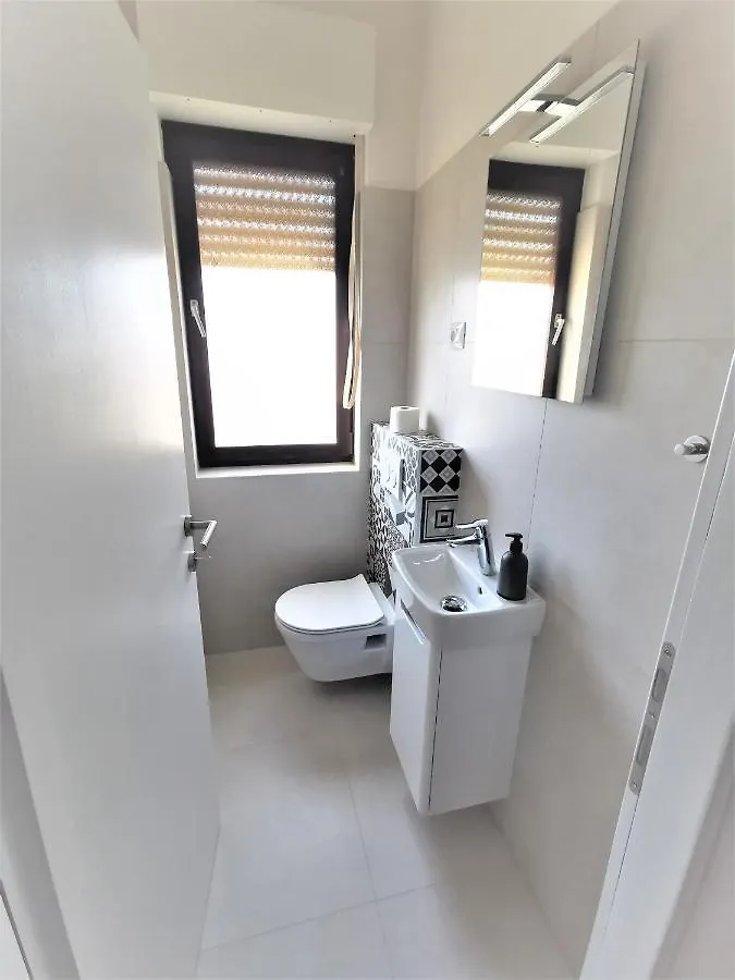Apartment Guest House Ljubica Medulin Kroatien